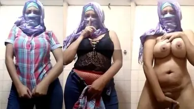 Bokep Indo MILF Niqab Toket Gede Sange Omek