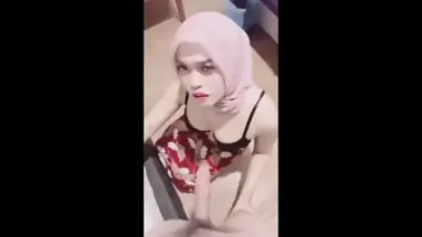 Jilbab Cantik Pintar Banget Nyedot Sang Pusaka